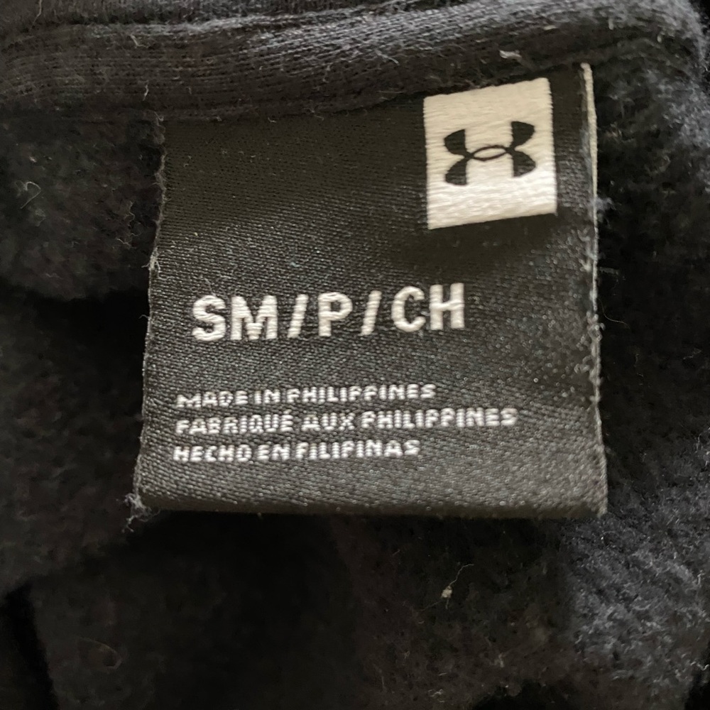 Under Armour hoodie - size Men’s Small - Picture 5 of 5